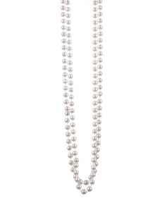 Collier de perles blanches femme