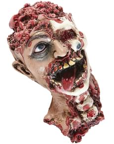 Iturevet hoved pyntefigur